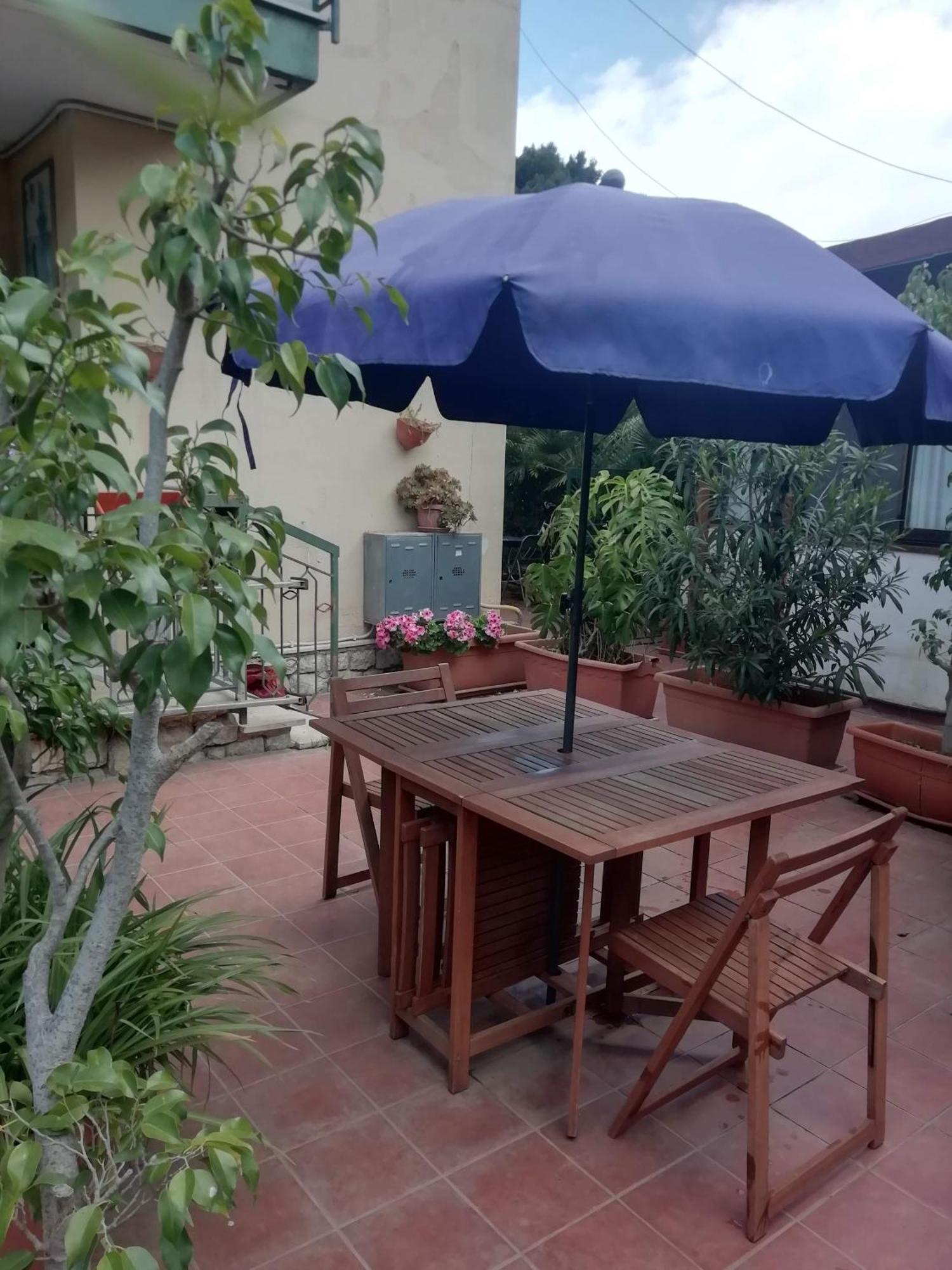 Apartment In A Villa A มอนเดลโล ภายนอก รูปภาพ