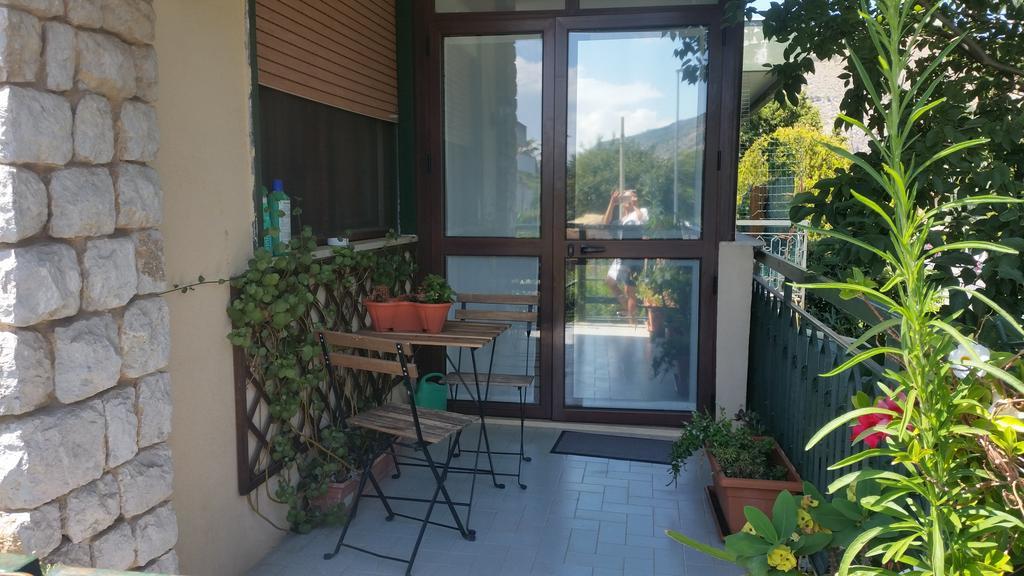 Apartment In A Villa A มอนเดลโล ภายนอก รูปภาพ