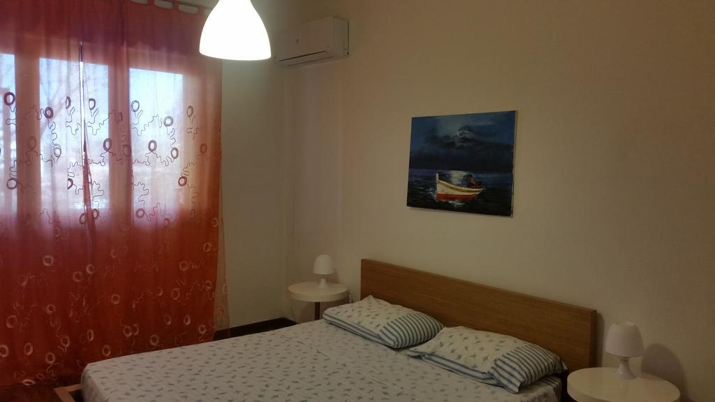 Apartment In A Villa A มอนเดลโล ภายนอก รูปภาพ